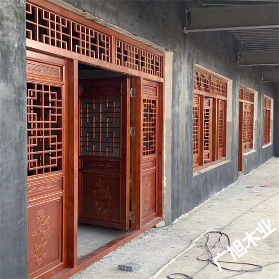 仿古门窗