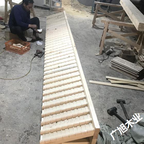 石家庄实木屋檐安装