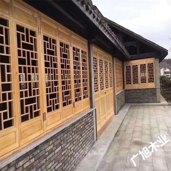 客户反馈仿古木雕花格门窗案例